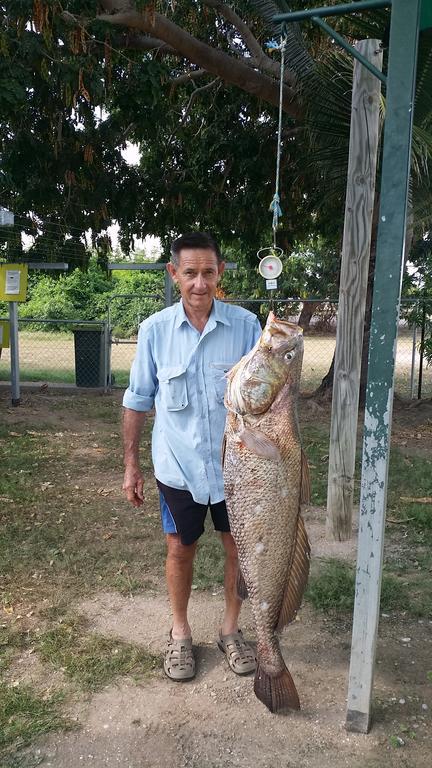 Karumba Point Sunset Caravan Park Luaran gambar